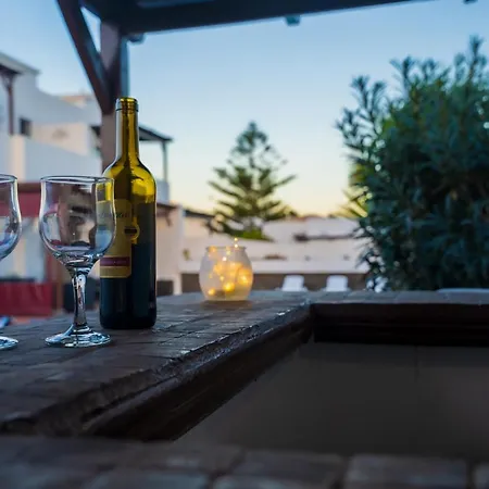 Dias Felices - Heated Pool Villa *